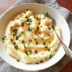 Easy Creamy Garlic Parmesan Mashed Potatoes
